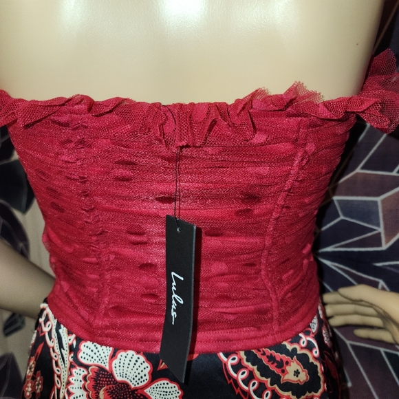 NWT Lulus size small bustier red polka dot lace structured crop top - Picture 5 of 12